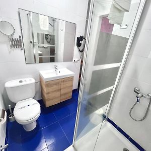 Habitación con Cama King